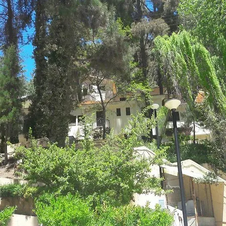 Poed Residences Lejlighedshotel