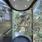 Poed Residences 3*