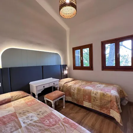 Poed Residences Aparthotel