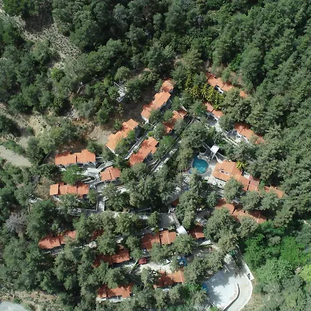 Poed Residences Platres