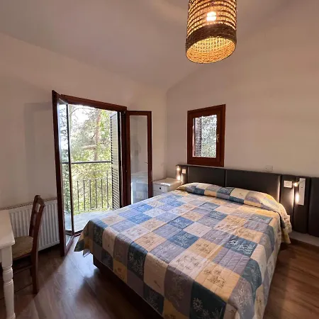 Poed Residences 3*