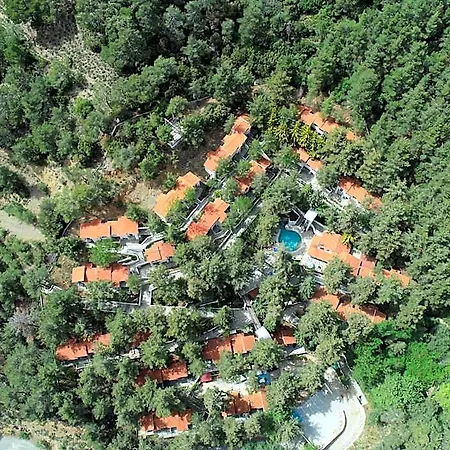 Lejlighedshotel Poed Residences 3*