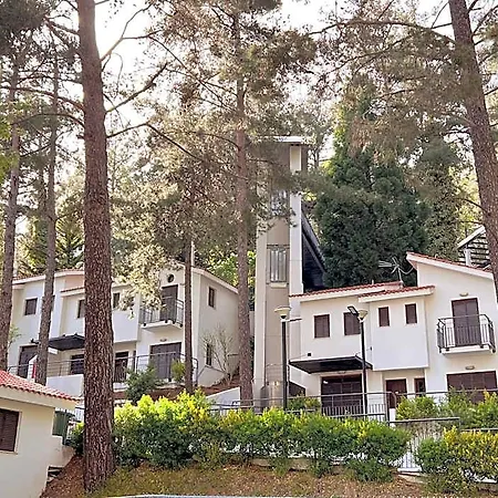 Poed Residences Lejlighedshotel