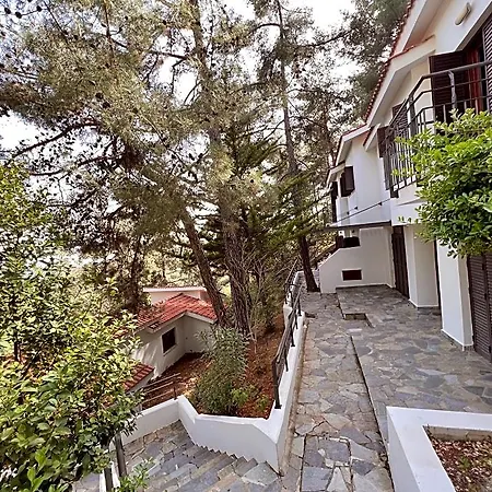 Poed Residences Platres