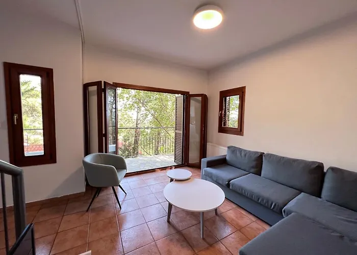 Aparthotel Poed Residences 3*