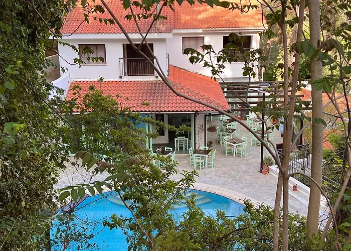 Aparthotel Poed Residences